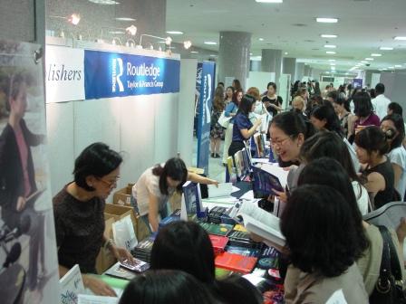 05 Book Selling