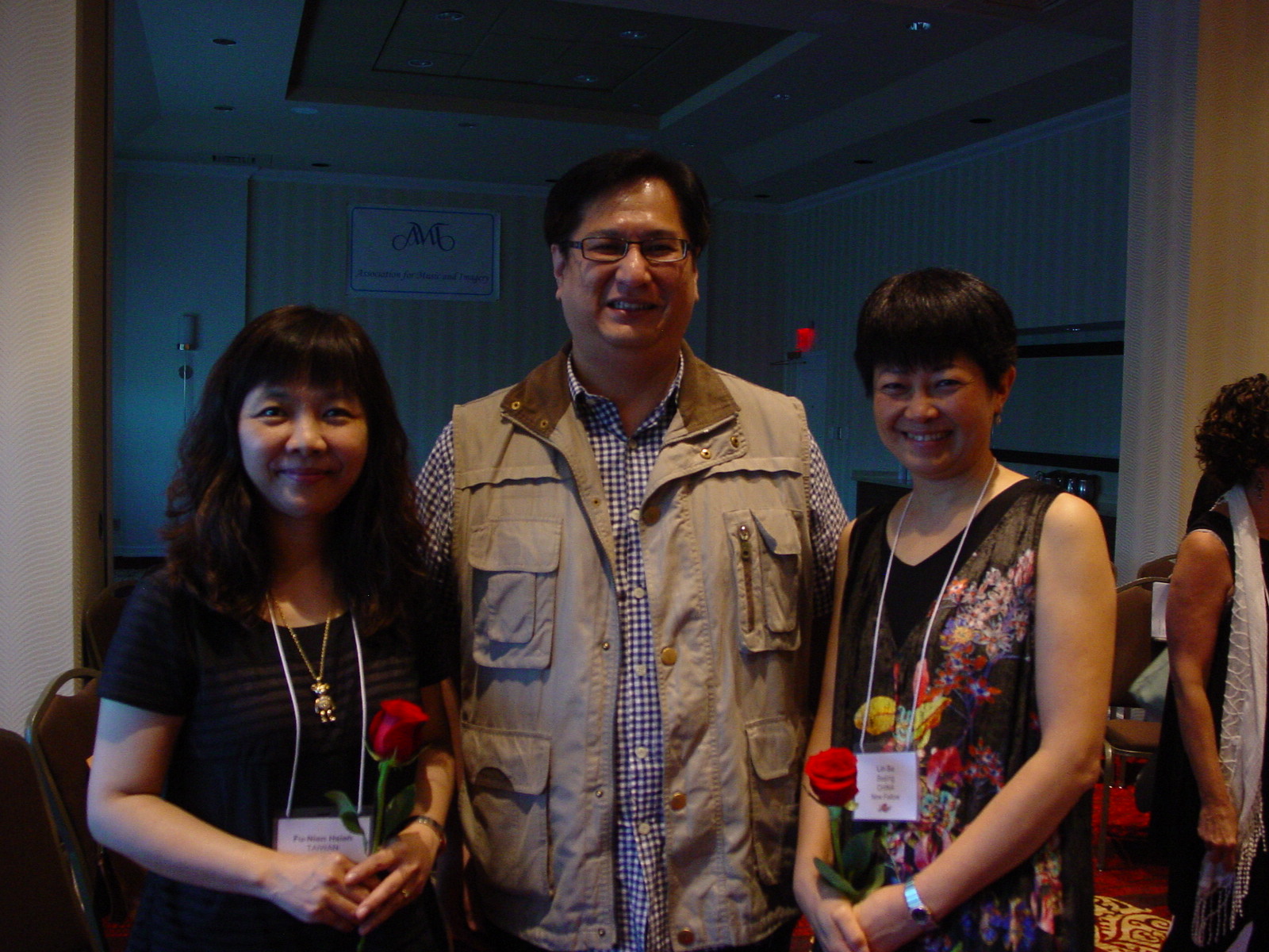 Taiwan New Fellow Ms. Xie Fu Nian, Beijing New Fellow Ms. Su Lin and Hong Kong GIM Therapist Mr. Ng.
